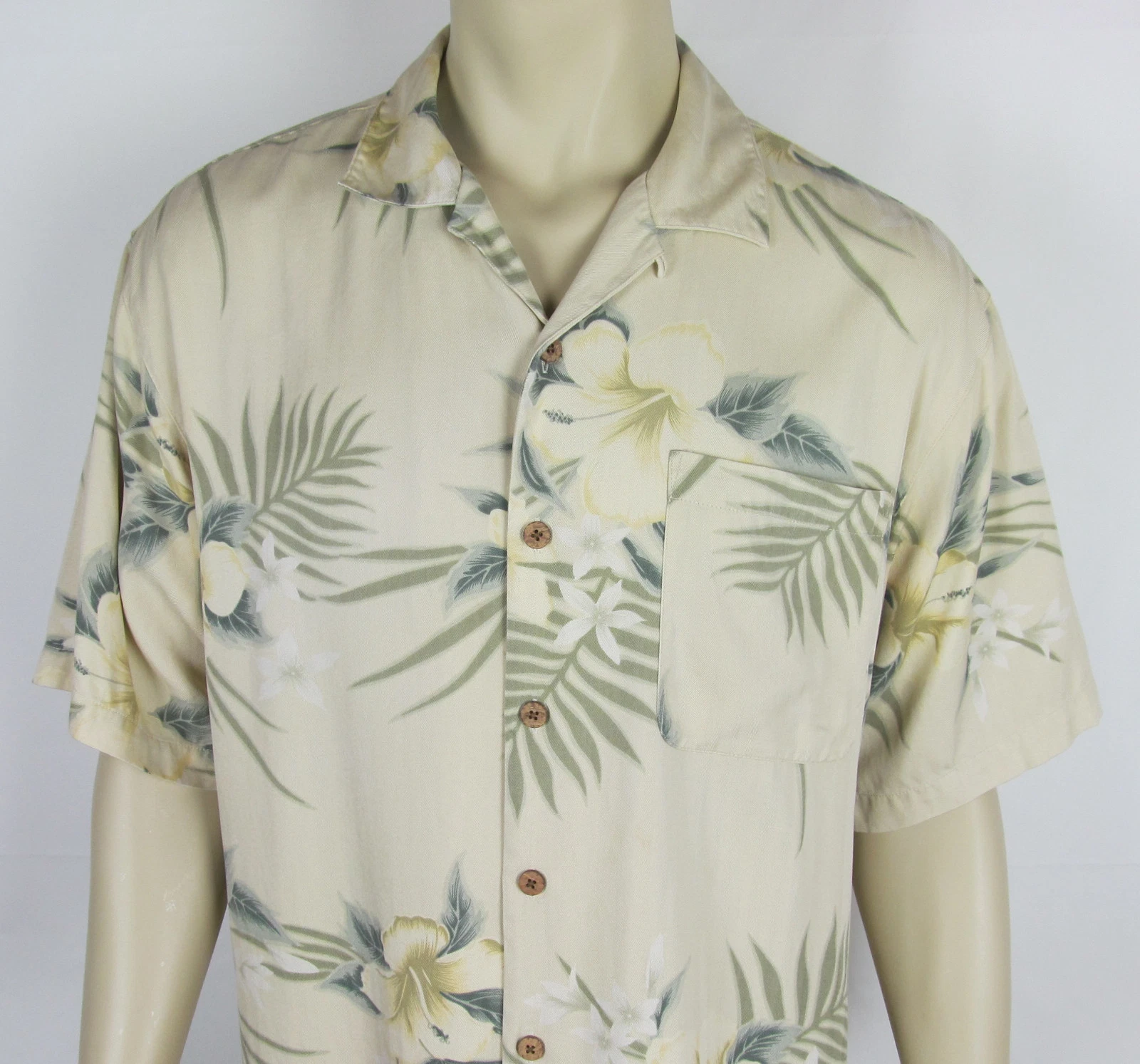 Tommy Bahama 100% Silk Hawaiian shirt short sleeve Aloha Hibiscus Floral Mens L