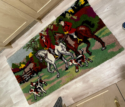 Vintage handgefertigte Fuchsjagd Pferd & Hund Decke dicker Flor Tally Ho Jagdszene