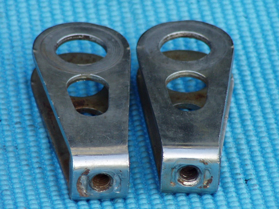 Ajustadores de cadena K Honda CB750 CB550 CB500 K VF750 VF700 F Foto 3 de 4