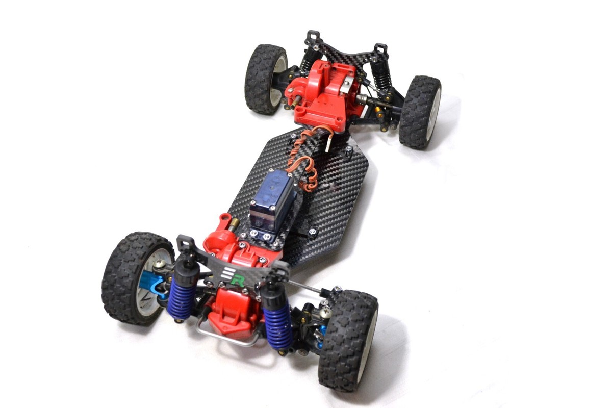 TAMIYA TA02 RCカーセット EmbieRacing Tamiya TA02 Carbon Chassis Rebuild Kit
