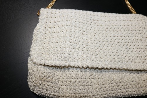 Vintage Handbag Shoulder Bag by Walborg Italy - Ivory with Gold Tone Chain Woven - Picture 3 of 10