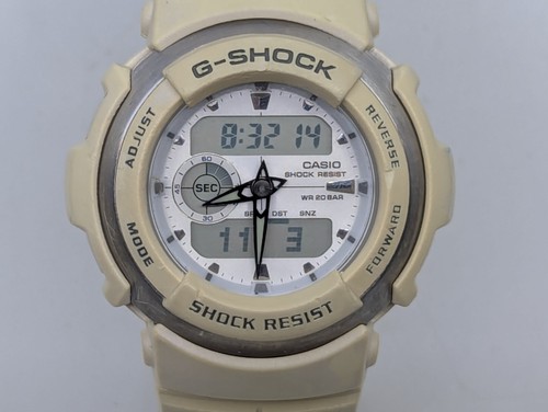 Casio G-shock G-300LV White Digital Watch New Battery - Picture 2 of 7