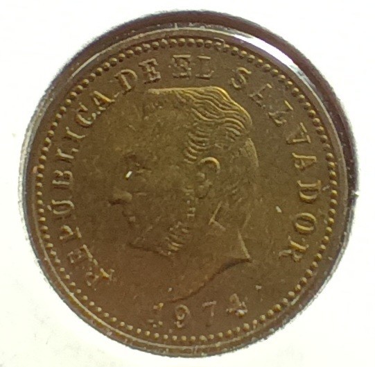 1975 El Salvador 3 Cents. Appears Uncirculated. Nice Details.