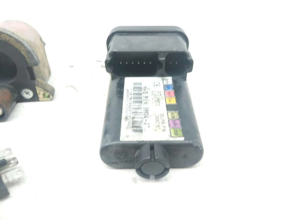 Llave y módulos de interruptor de encendido Harley Davidson Road King Classic 09 FLHRC Foto 4 de 4