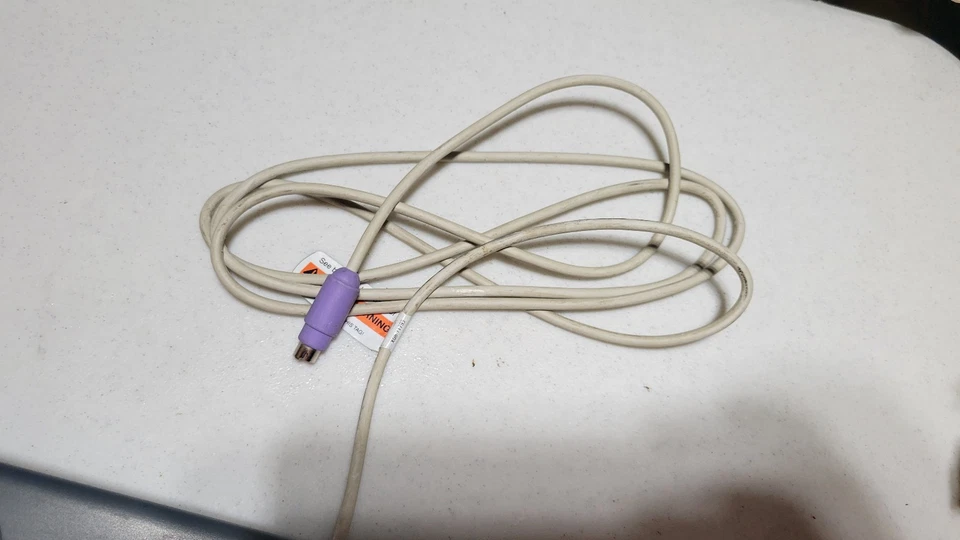 Microsoft Natural Multimedia Keyboard Ergonomic Comfort 1.0A Model RT9470 Wired - Image 2 of 4