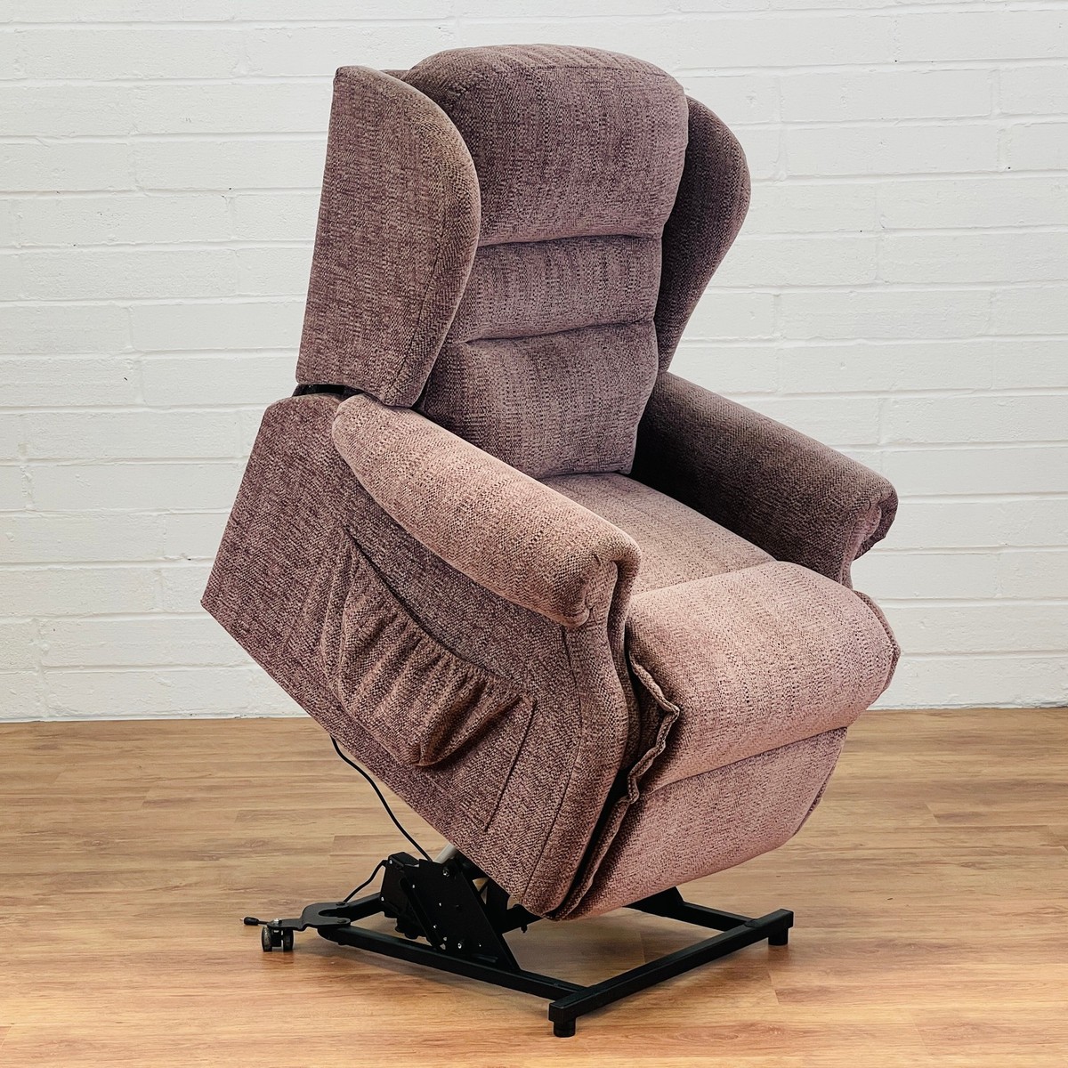 Mobility Chair Penrith Dual Motor Riser Recliner Penrith Riser