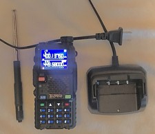Baofeng UV-5R Dual Band VHF/UHF Analog FM 128CH LCD Black w/ Antenna+Charger
