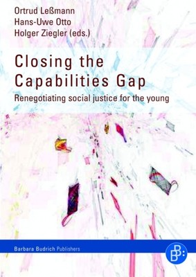 Closing the Capabilities Gap | Renegotiating social justice for the young | Buch
