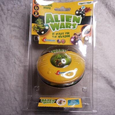 Alien Wars Family Card Game Iello Games IEL 51269 Invasion