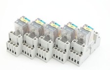 5x ABB CR-M024DC4 1SVR405613R1000 Plug In Relay + CR-M4SS Relay Socket -used-