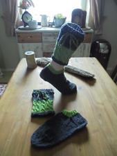 Trachtenstrümpfe Loferl Wadenstrümpfe Handarbeit gestrickt Stutzen grün Gr 40/41