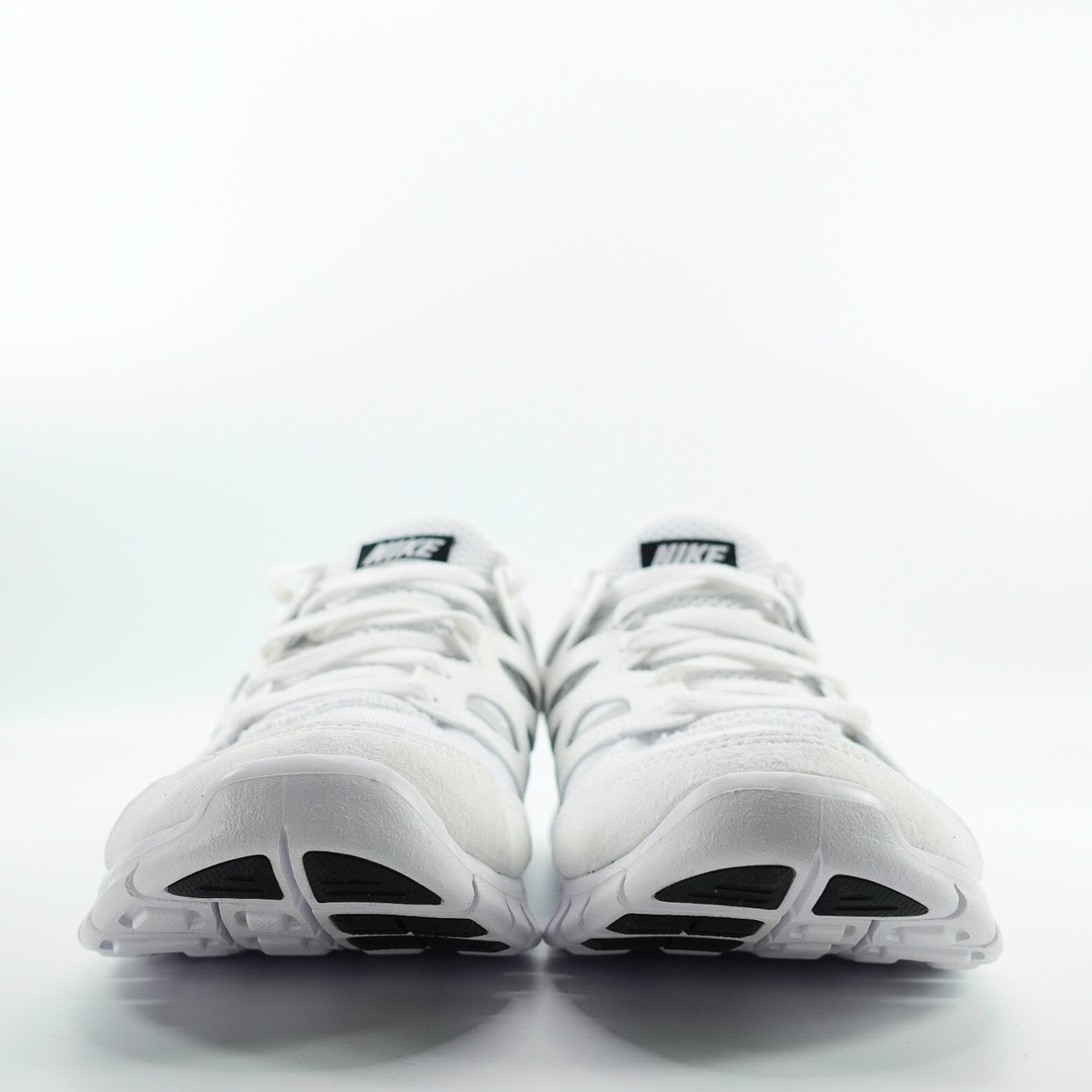 [ナイキ]フリー ラン 2[Free Run 2] ホワイトDH8853-100 Available Now // Nike Free Run 2 “White/Black” | House of Heat°