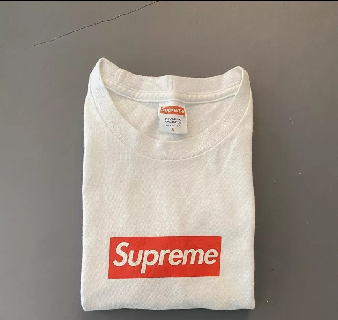 box logo supreme t shirt