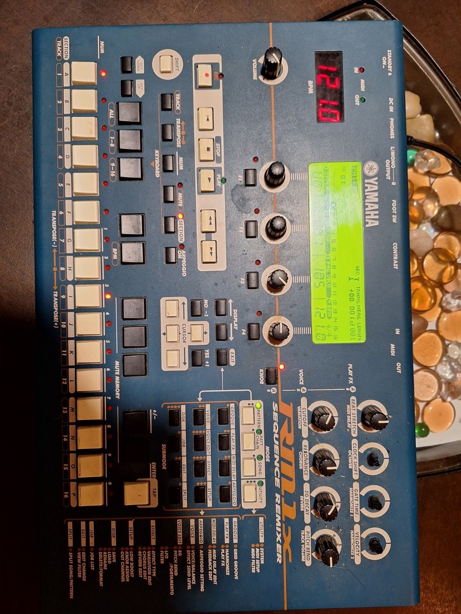 Yamaha RM1x シーケンサー Yamaha Rm1x Sequencer Remixer Rhythm Drum Machine Grove Box