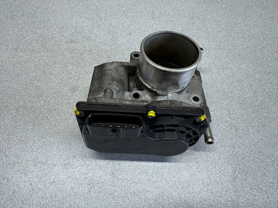 Mazda 6 GG Drosselklappe Drosselklappenstutzen RF7J136B0C