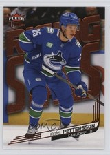 2025-26 Fleer Ultra Rising Stars Titan Achievement 22/75 Elias Pettersson D 1h4a