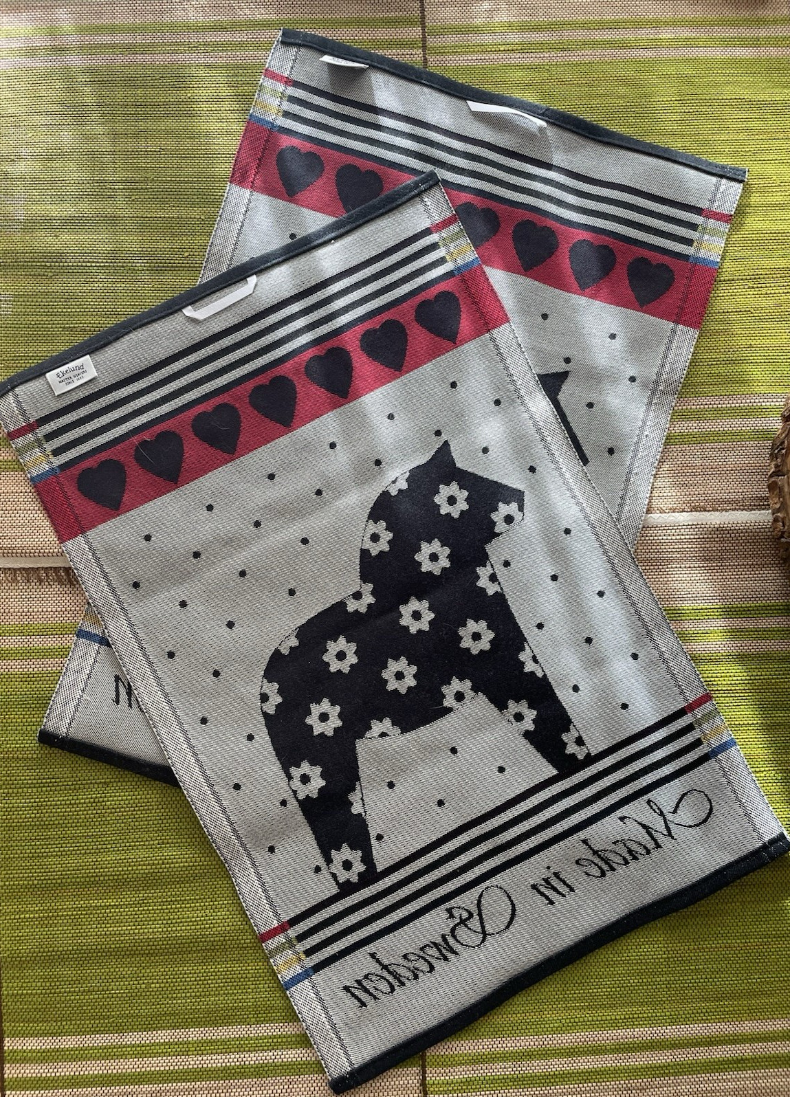 Ekelund (2) Tea Towels Traditional Swedish Dala Horse Hanging