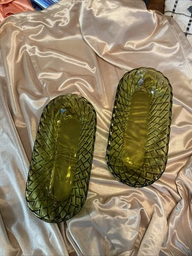 Set of 2 Vintage Indiana Glass Avocado Green 10” Basketweave Dishes Oval Bread