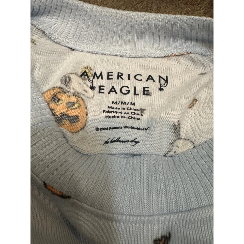 RARO DIFÍCIL DE ENCONTRAR Top Manga Larga Azul American Eagle AE Snoopy Halloween PJ - Talla M Usado en Excelente Condición Foto 2 de 2