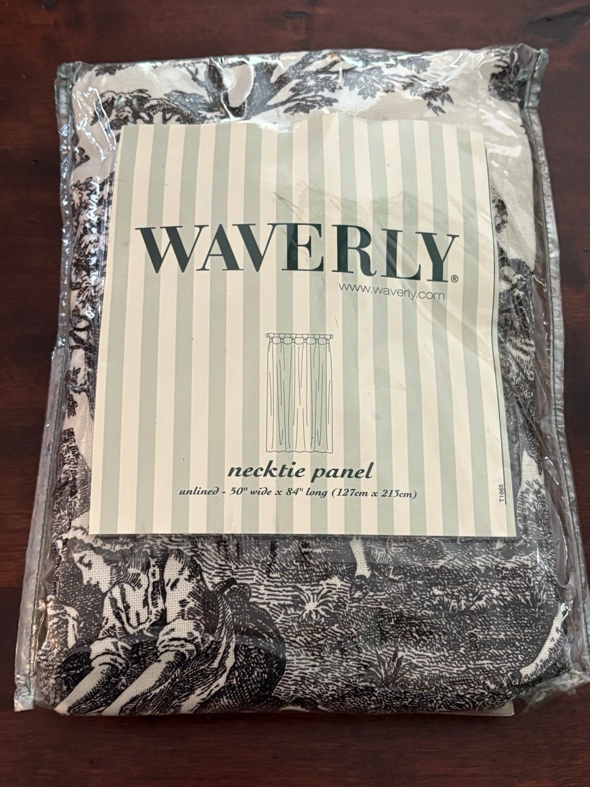 Waverly Necktie Panel 50”W x 85”L Country Life Black White Primitive NWT