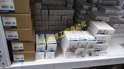 1pcs   Brand New C200H-OA222 C200HOA222 PLC New IN BOX *tn
