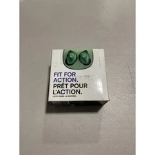 Raycon fitness earbuds green