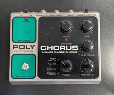 Electro Harmonix Stereo Polychorus Chorus/Flanger Effects Pedal w/power supply