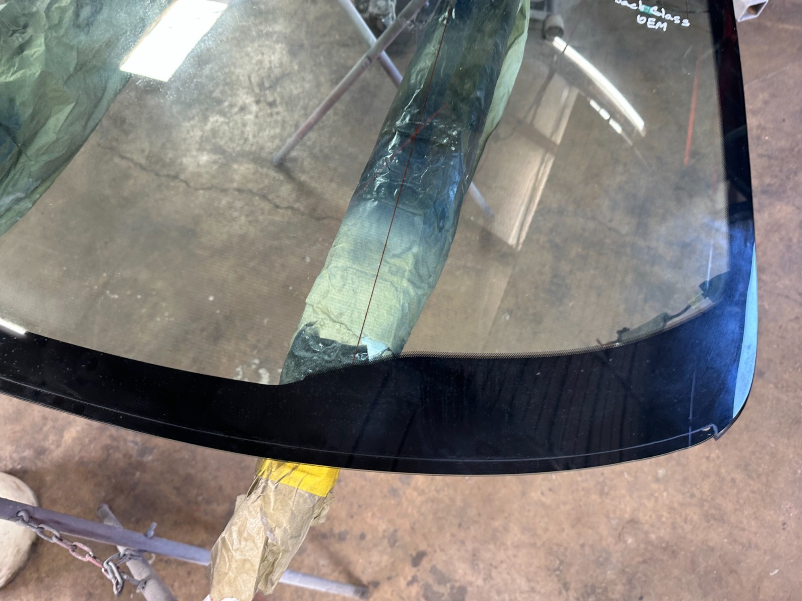 14-20 MASERATI GHIBLI - REAR BACK WINDOW GLASS OEM