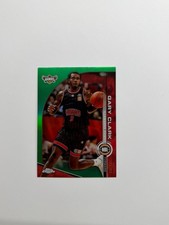 2023-24 Topps Chrome NBL Gary Clark, Illawarra Hawks Green 16/99