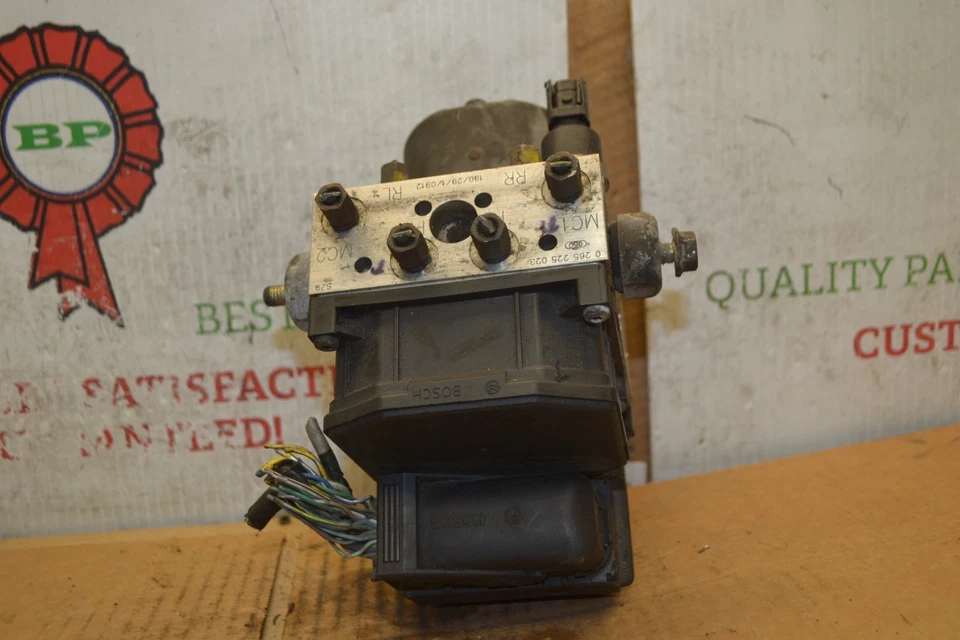 Módulo 533-9A3 de control de bomba ABS 1989-1990 Acura Legend OEM 0265225023 Foto 3 de 4