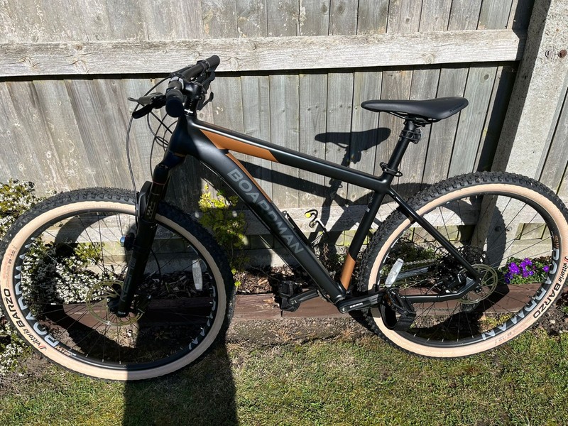 Boardman MHT 8.9 Hardtail Trail Mountain Bike 2023 Large/19", 29"