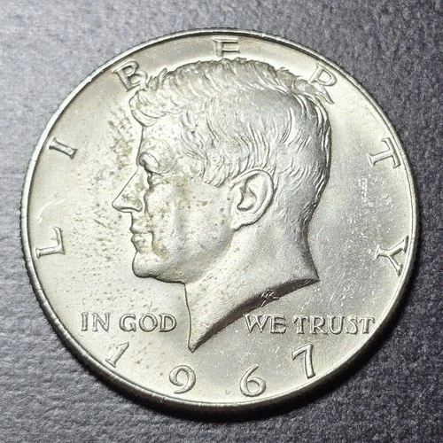 1967 KENNEDY HALF DOLLAR 40% Silver Coin - Uncirculated? Constitutional Round AU