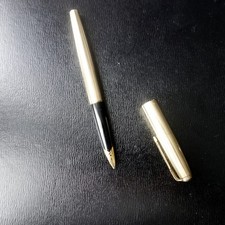 STYLO PLUME PARKER 65   OR - PLUME OR