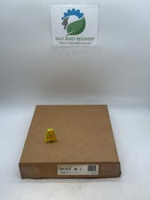 Mayfair 830CHSLB Round Enameled Wood Toilet Seat, White New 