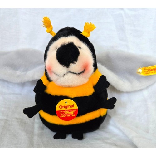 Steiff Bumble Cute as Can Bee Plush Number 056697 w/Hang Tag and Ear Button