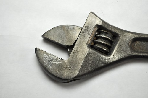 De colección - Llave media luna ajustable Utica 91-12 - Acero de aleación forjado - 12" EE. UU. - Imagen 4 de 8