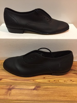 Stomper Size 5AA (narrow) WOMENS Clogging Tap Dance Shoes, (no Taps)  BLACK