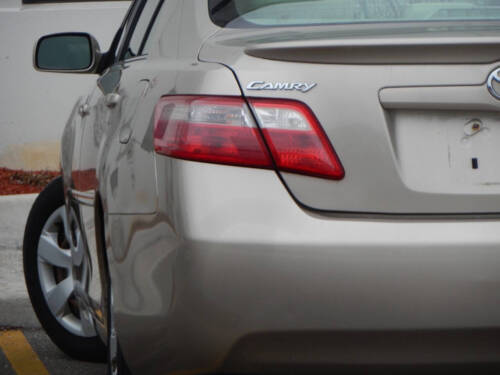 2007 Toyota Camry LE 4dr Sedan (2.4L I4 5A)