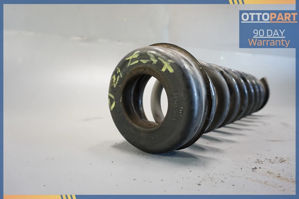 Mola helicoidal de suspensão traseira direita BMW E92 328xi 335i Coupe 2006-2013 fabricante de equipamento original - Imagem 3 de 4