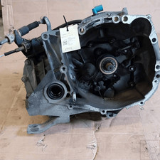 7701723417 Changement complet.  RENAULT CLIO 3a Serie 1.2 16V Ber. 5a3555