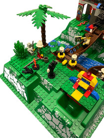 LEGO Adventurers: Amazon Ancient Ruins (5986) 99% Complete No box, instructions.