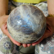4.07LB Natural Moonstone Ball Quartz Crystal Polishing Ball Healing Decoration