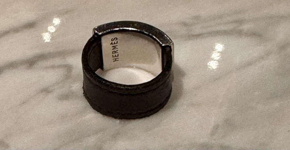 HERMES CDC Collier de Chien Medor 戒指 黑色皮革 带银色 硬件 尺寸 S — 第 4/4 张图片