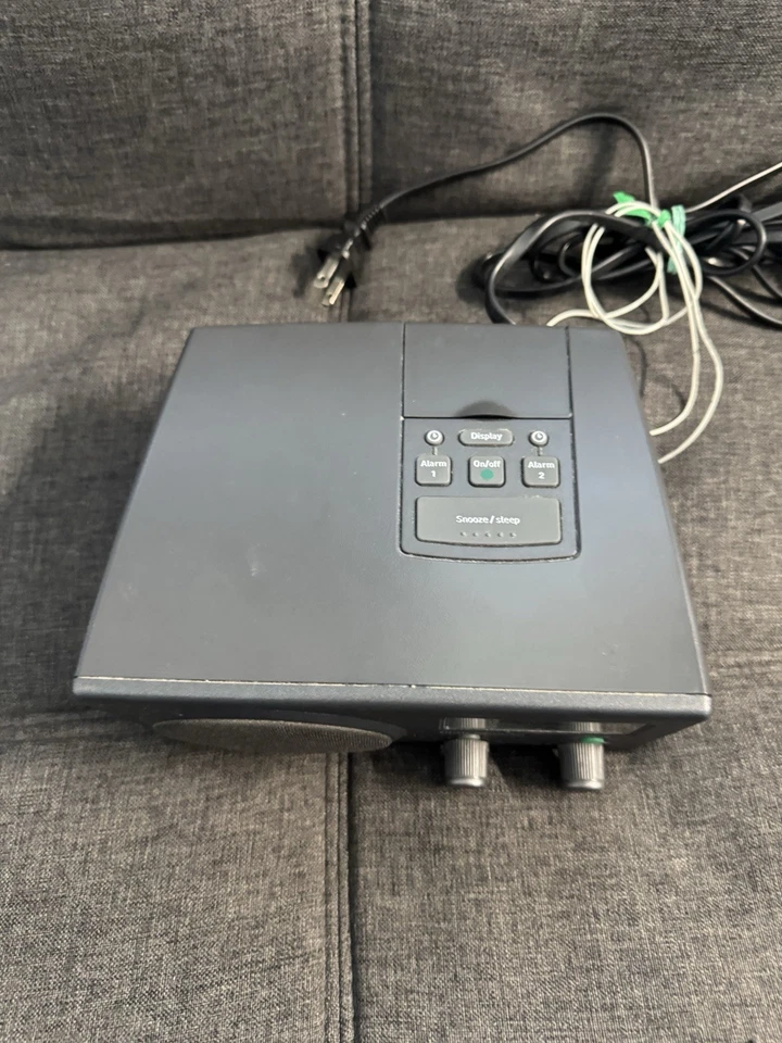 Boston Acoustics Recepter AM FM Dual Alarm Clock Radio Black - (Tested & Works) - Image 2 of 4