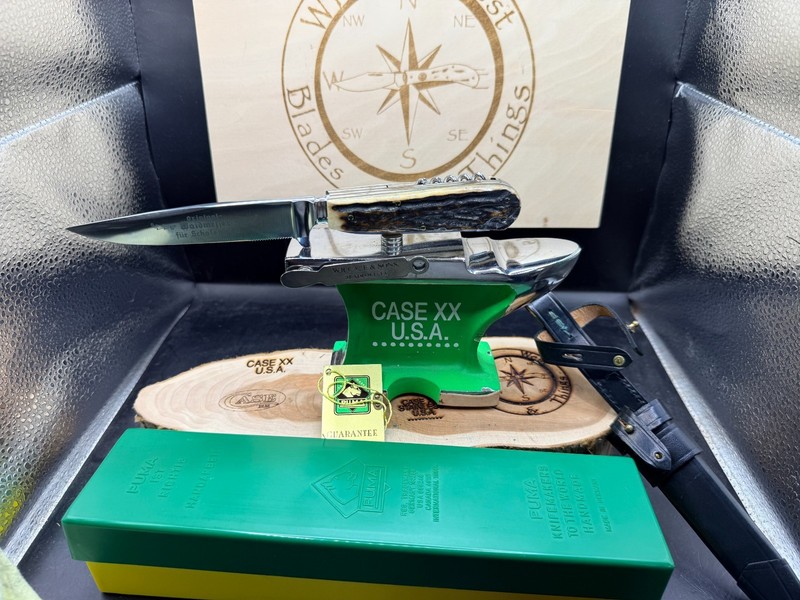 CIRCA 1969 PUMA 3591 WAIDMESSER GAME KEEPER.