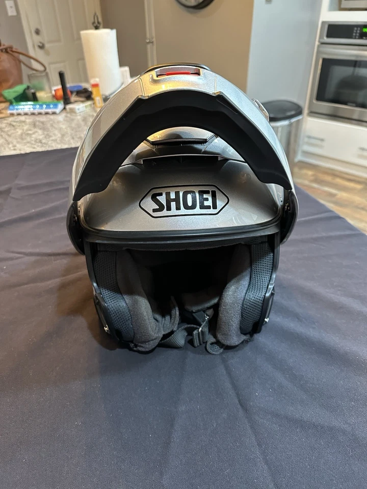 Casco Modular Shoei Neotec 2 - Plateado Claro Talla XL Con Caja Foto 3 de 4