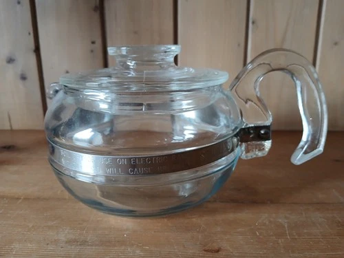 Vintage PYREX Flameware Stovetop Teapot & Lid 6 Cup Clear Glass Kettle USA