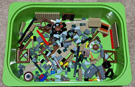 LEGO LOTR: The Orc Forge (9476) & The Mines of Moria (9473) INCOMPLETE