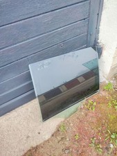 Mercedes-Benz C W204 2008 Hinten links Fenster Scheibe Tür hinten 43R00049 Mercedes-Benz C W204 2008 Hinten links Fenster Scheibe Tür hinten 43R00049