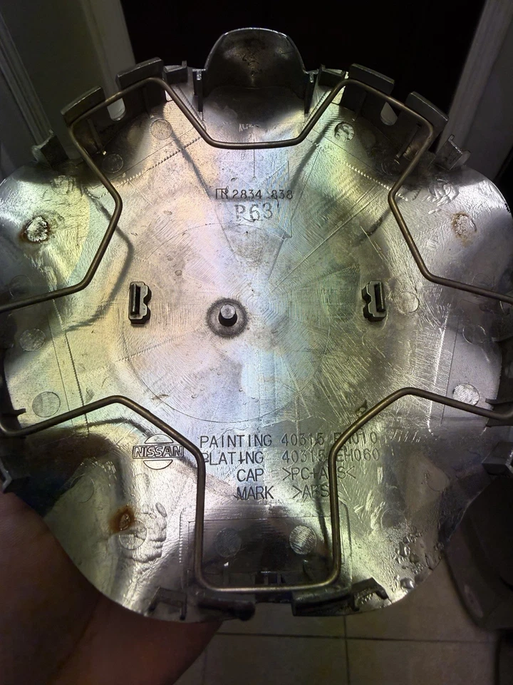 Tapa central de rueda cromada 2006 2007 Infiniti M35 M45 40315-EH060 OEM ¡NO PLATEADA!! Foto 4 de 4